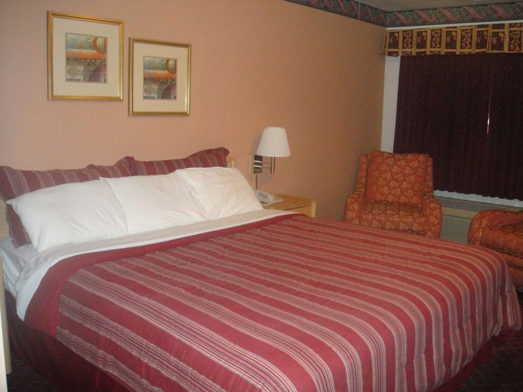 Muir Lodge Motel Martinez Habitación foto
